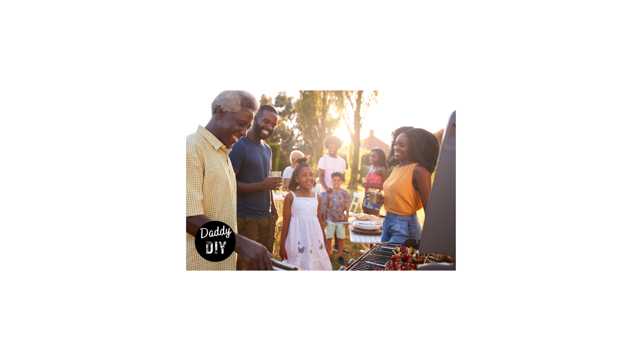 Read more about the article Grill & Gather: Memorial Day Hamburgers on Char-Griller 2137 Outlaw – Feeding the Family Feast!